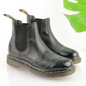 Dr Martens Women 2976 Chelsea Boot Size 7 Black Leather Ankle Pull On Comfy Shoe